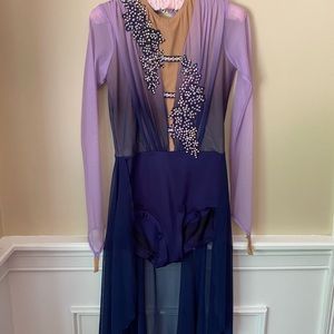 ADULT MEDIUM LYRICAL COSTUME